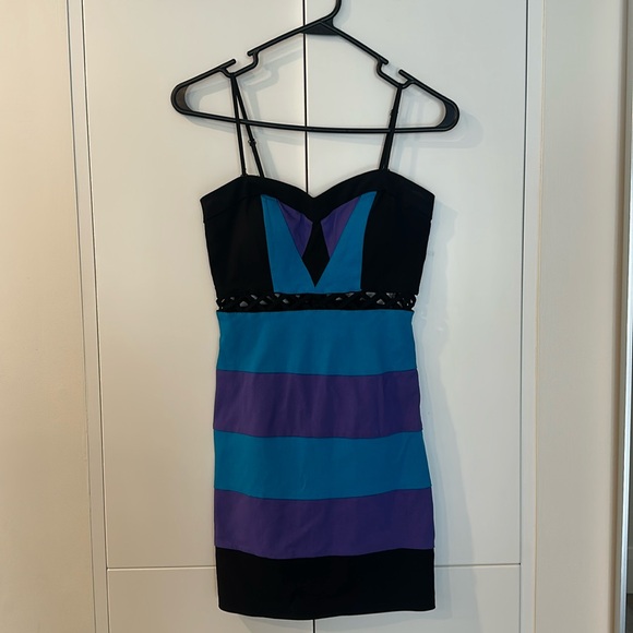 Dresses & Skirts - Bodycon Mini Dress with Cut Outs